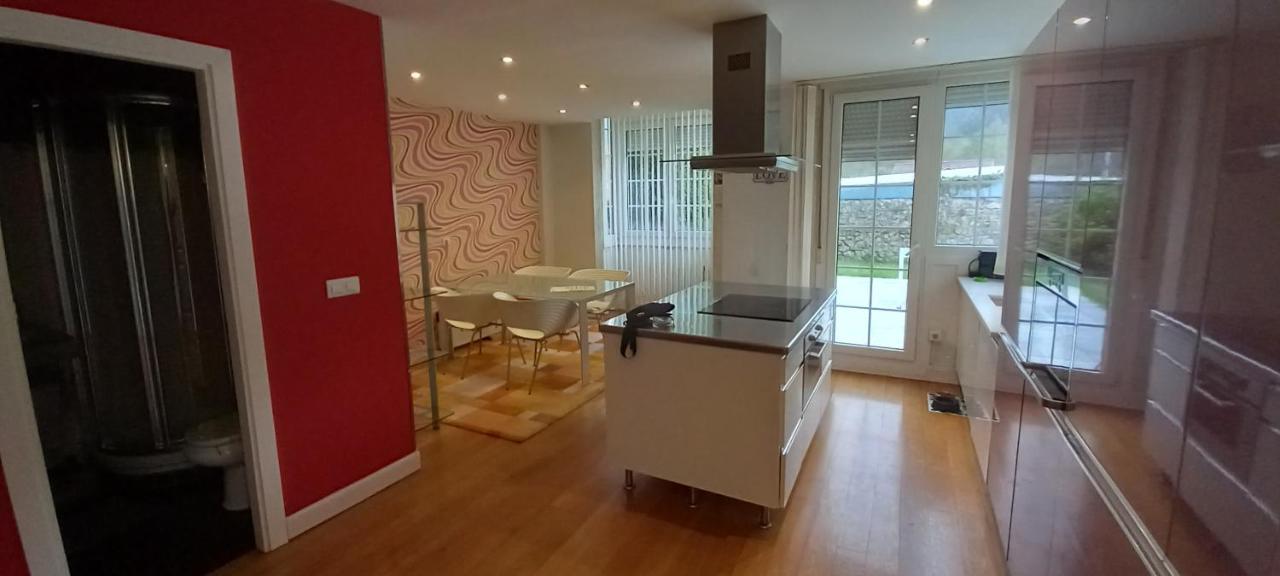 Chalet Con Piscina, Sauna Y Jacuzzi Cerca Del Mar A Media Hora De Bilbao Y Santander El Puente  Eksteriør billede